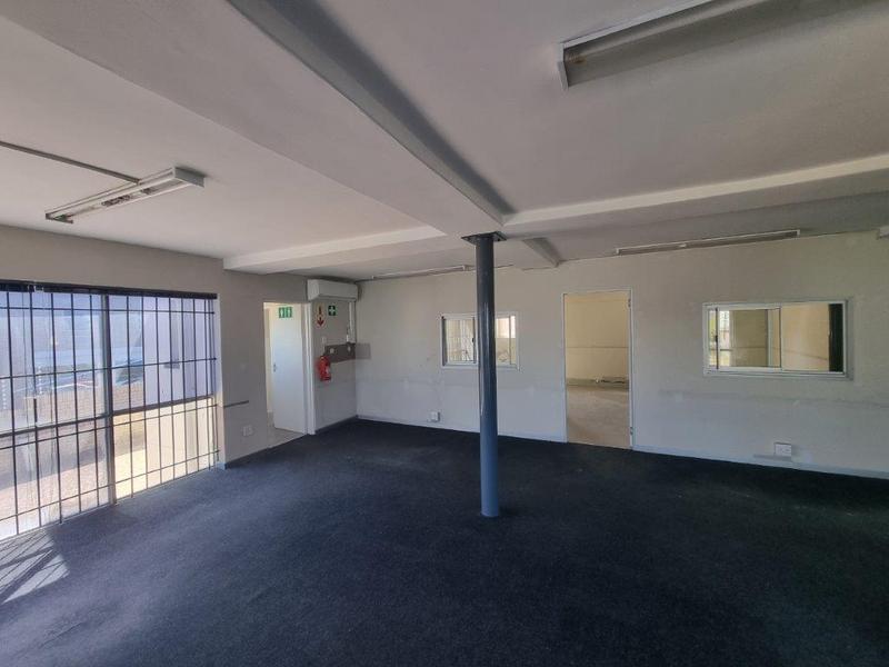 To Let commercial Property for Rent in Newton Park Eastern Cape